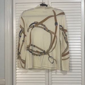 Cream Longsleeve Turtleneck Pullover